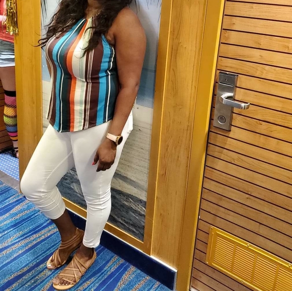 Top - Picture 3 of 3